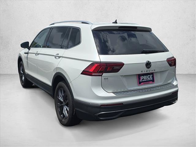 Certified 2023 Volkswagen Tiguan SE w/ Panoramic Sunroof Package FWD image 7