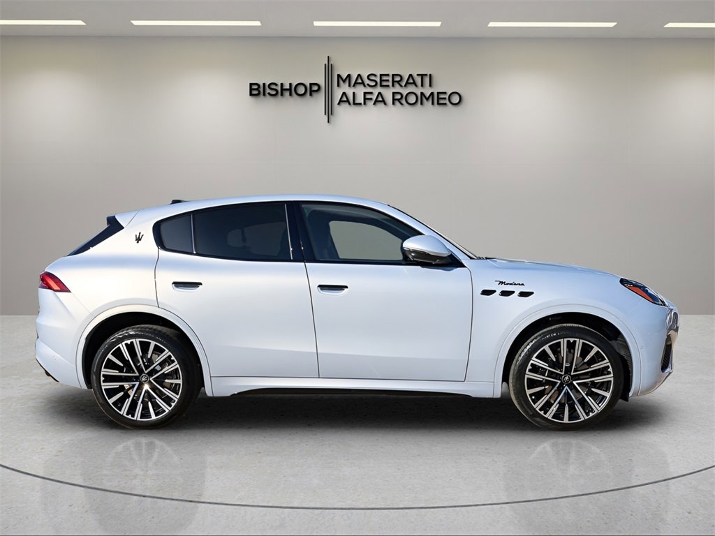 New 2025 Maserati Grecale Modena image 8