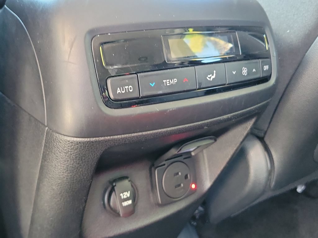 Used 2020 Hyundai Palisade SEL w/ Convenience Package FWD image 23
