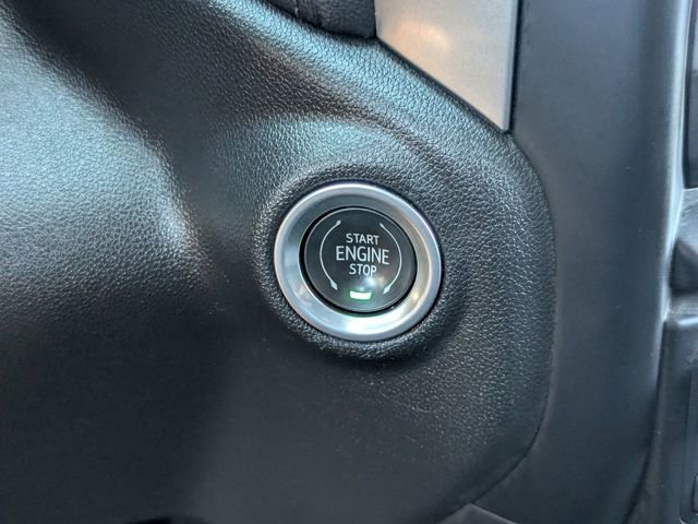 Used 2022 Chevrolet Silverado 2500 LT w/ Convenience Package image 30