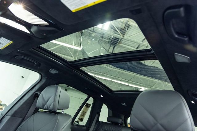 New 2026 BMW X5 M60i image 16