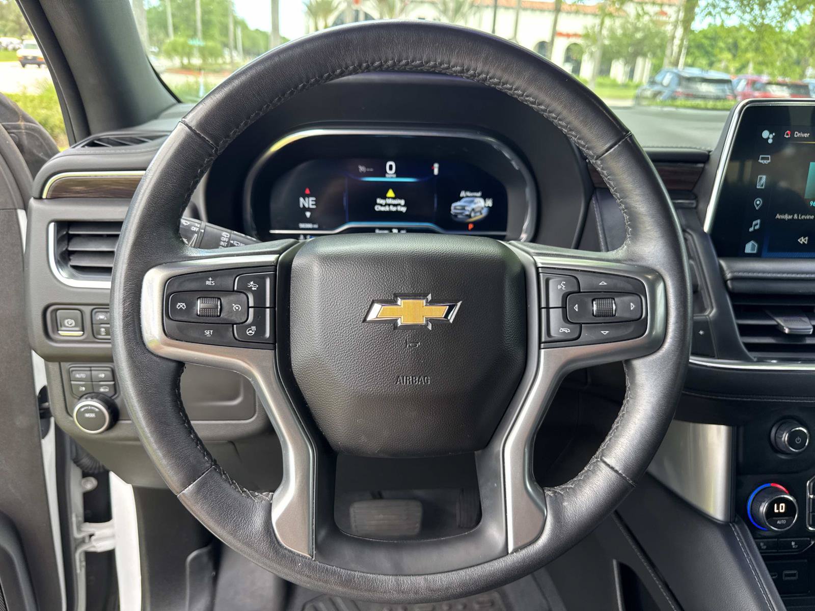 Used 2023 Chevrolet Tahoe LT w/ LT Signature Plus Package AWD/4WD image 15