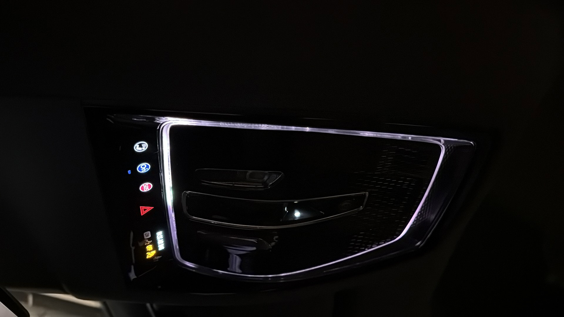 Certified 2026 Cadillac Escalade IQ Sport 2 w/ LPO, ONYX Package image 25