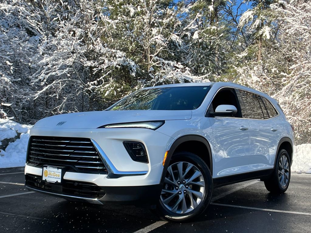 Used 2025 Buick Enclave Preferred