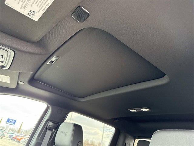 New 2026 GMC Sierra 1500 AT4 w/ AT4 Premium Package image 28