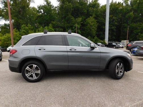Used 2020 Mercedes-Benz GLC 300 4MATIC image 5