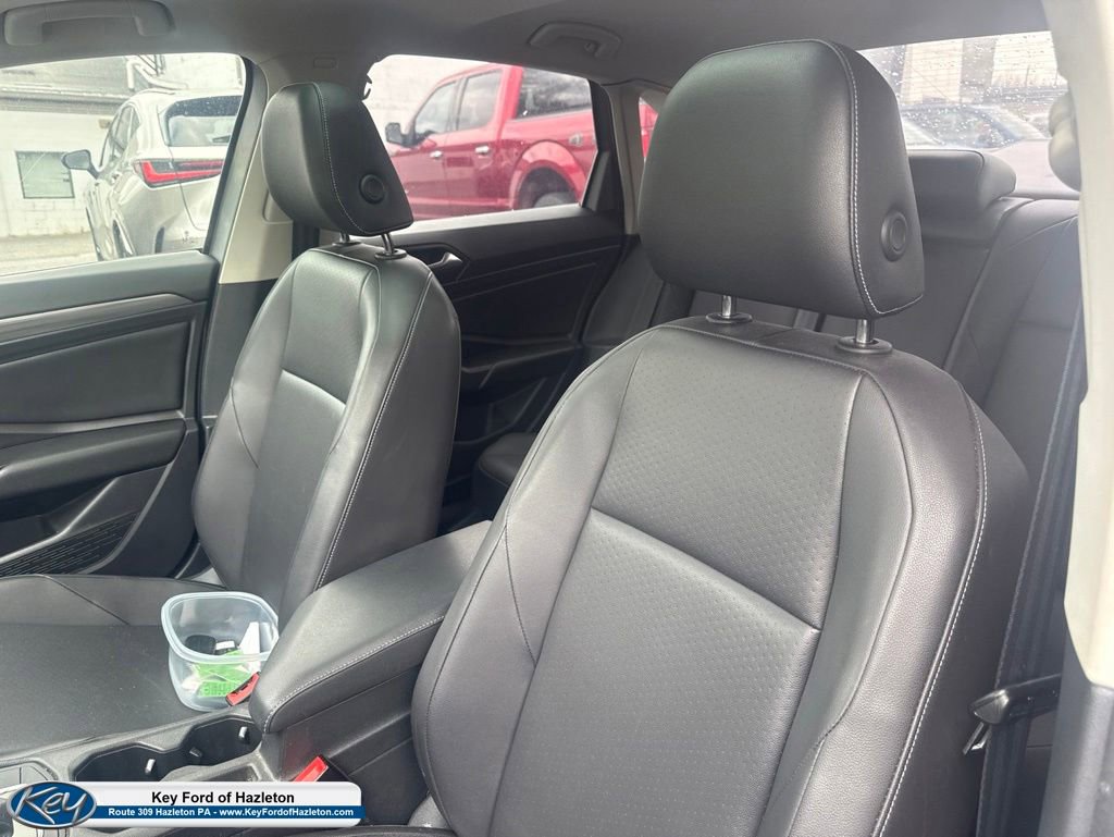 Used 2020 Volkswagen Jetta SEL FWD image 18