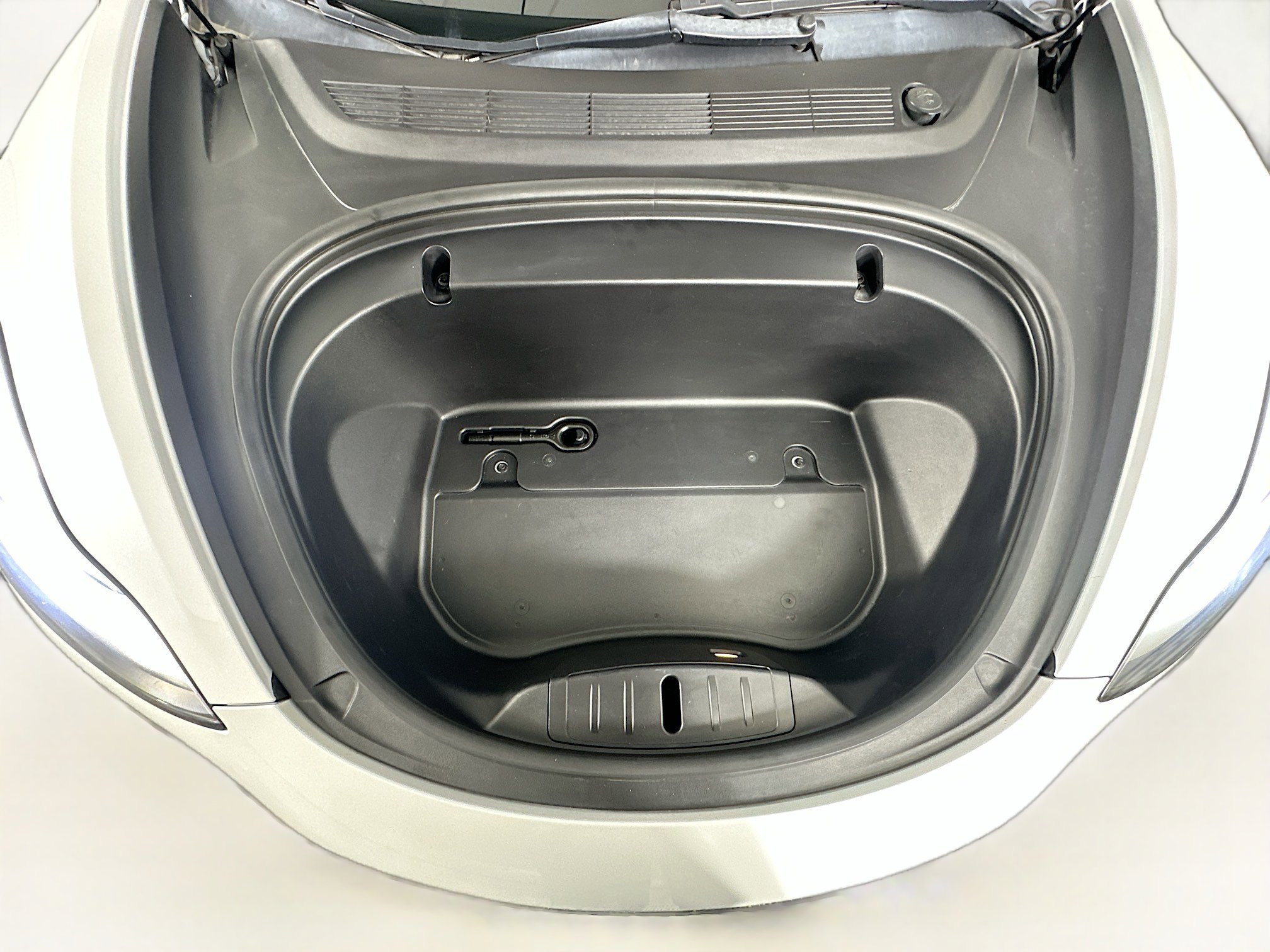 Used 2020 Tesla Model 3 Standard Range Plus RWD image 31
