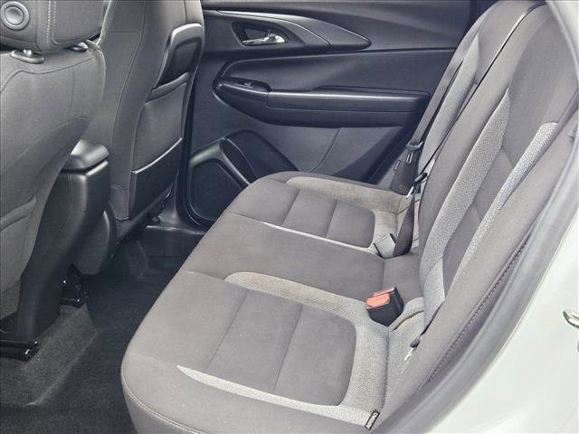 Used 2021 Chevrolet TrailBlazer LS FWD image 16