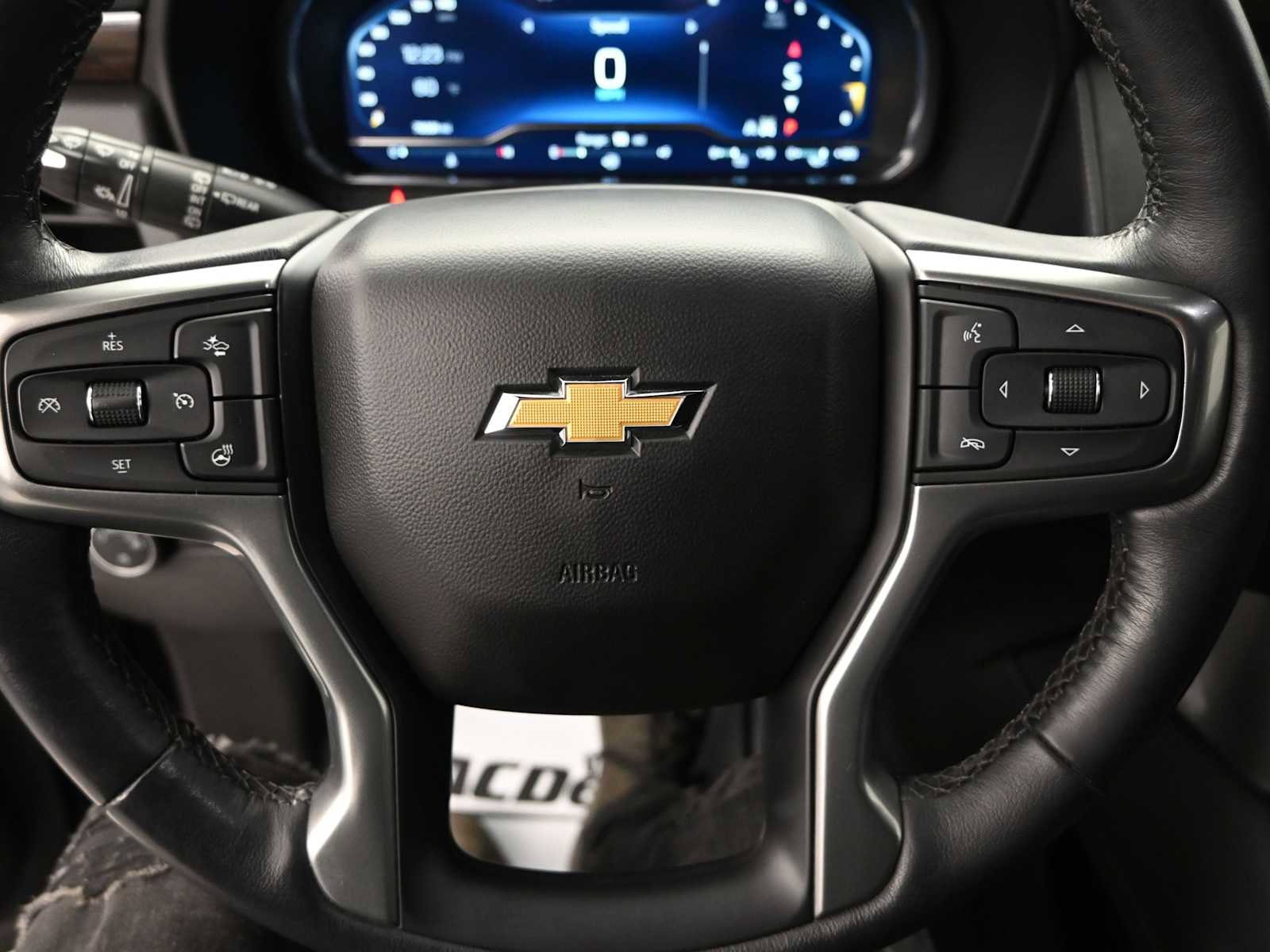 Used 2022 Chevrolet Tahoe LT w/ Luxury Package image 13