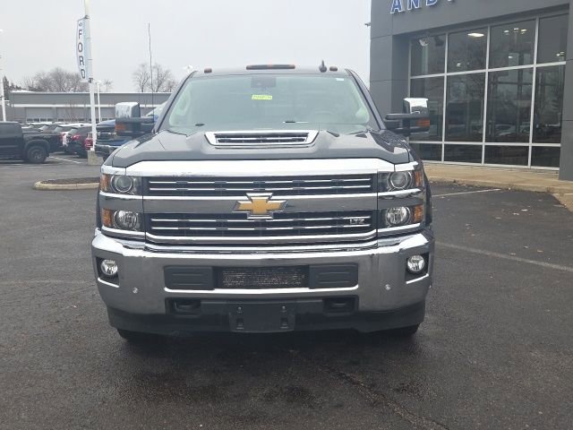 Used 2018 Chevrolet Silverado 3500 LTZ w/ Duramax Plus Package image 4