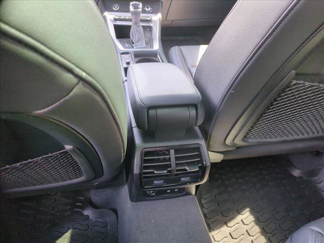 Used 2022 Audi Q3 2.0T Premium image 18