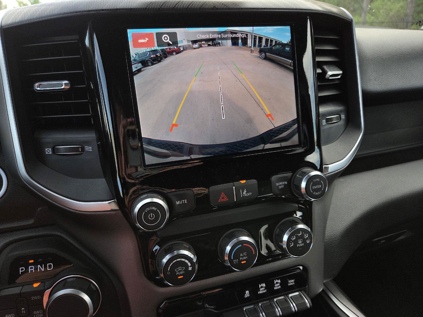 New 2026 RAM 1500 Express AWD/4WD image 7