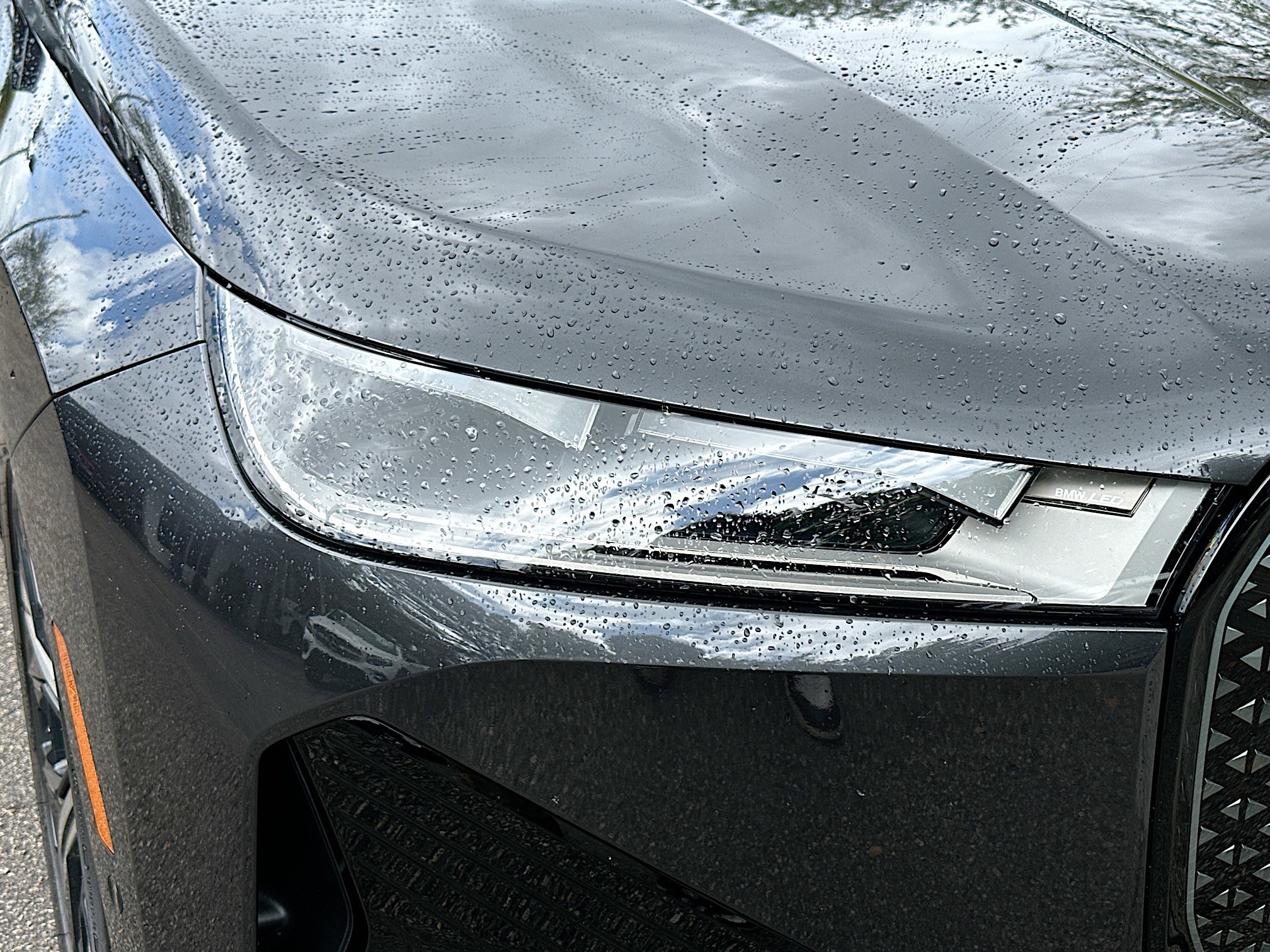 Certified 2025 BMW iX xDrive50 image 32