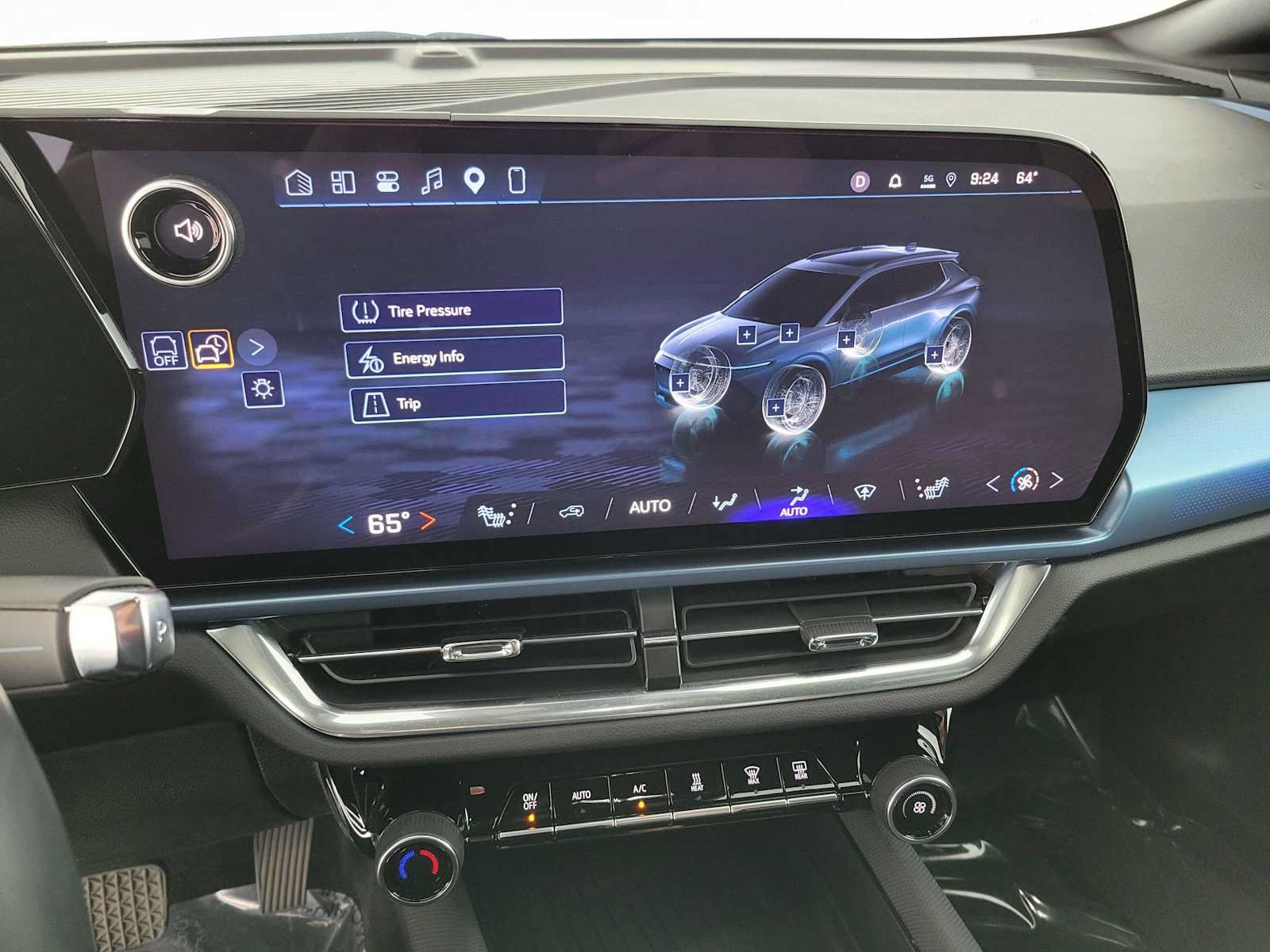 Used 2024 Chevrolet Equinox EV LT FWD image 27