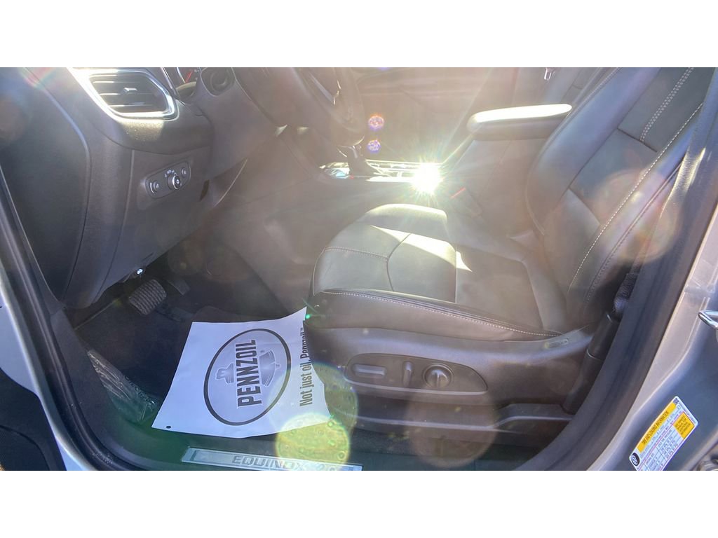 Used 2023 Chevrolet Equinox Premier image 15