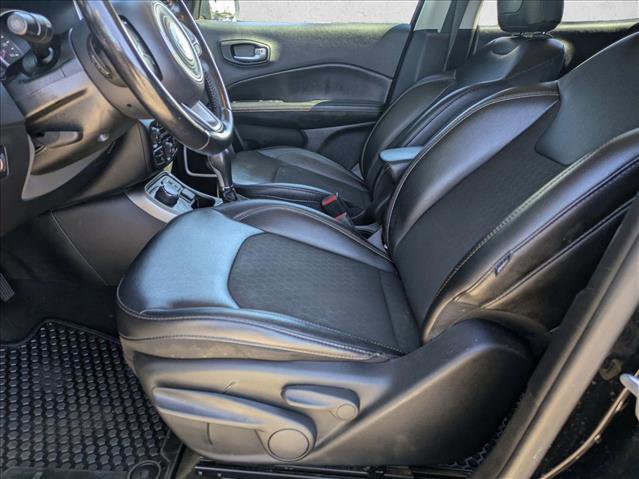 Used 2020 Jeep Compass Latitude w/ Cold Weather Group image 15