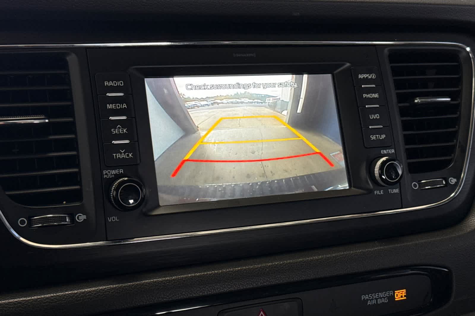 Used 2017 Kia Sedona LX w/ LX Essentials Premium Package FWD image 22