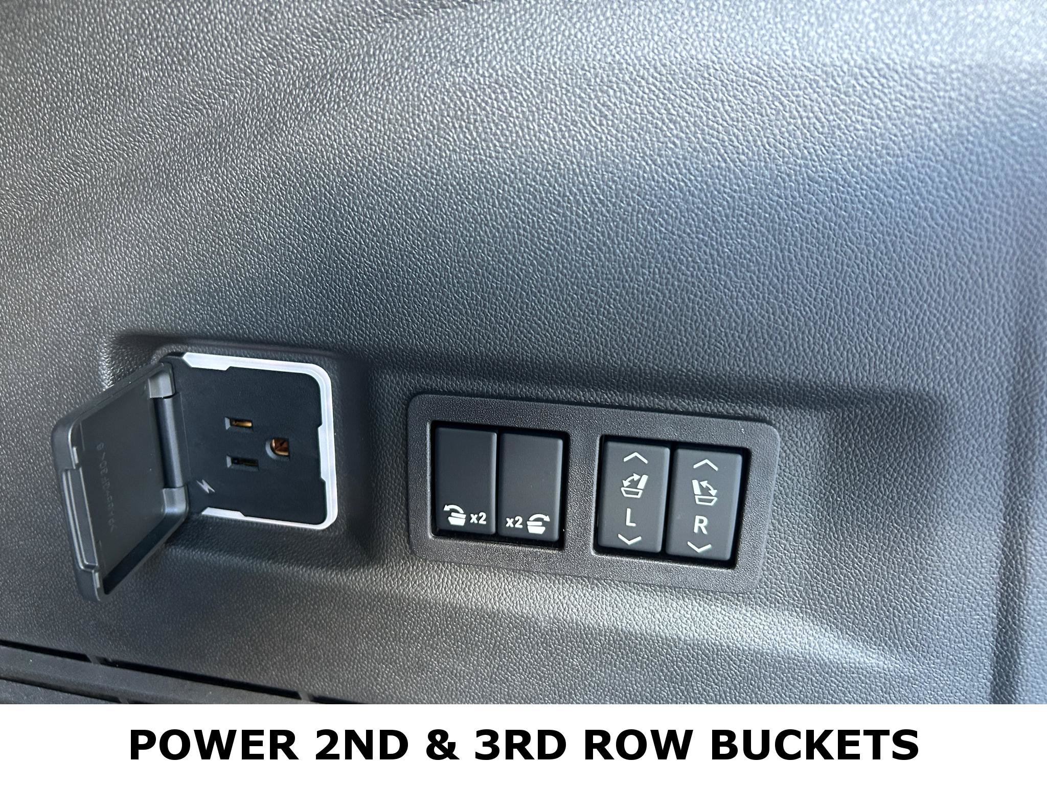 Used 2026 Chevrolet Tahoe High Country RWD image 19