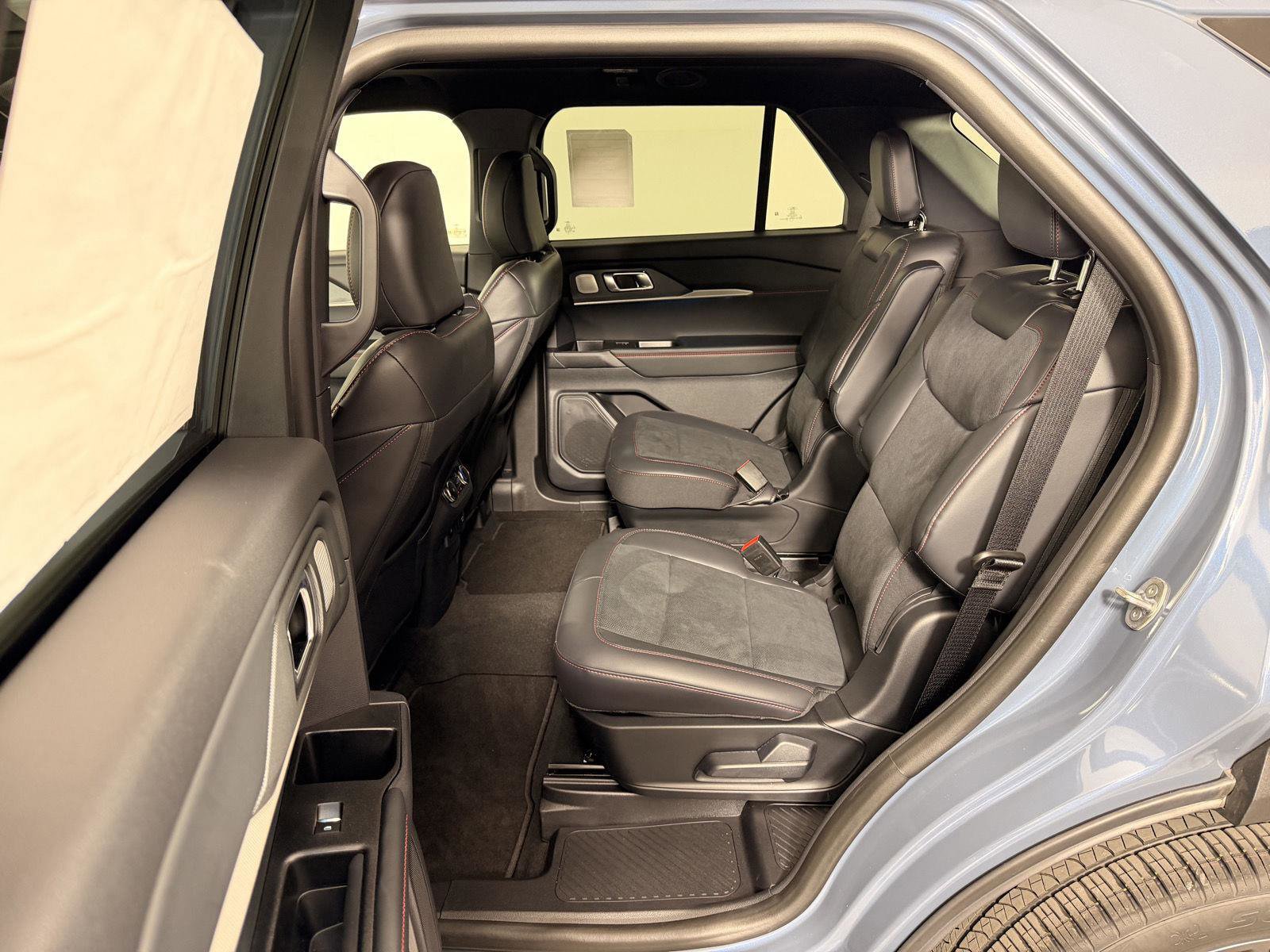New 2026 Ford Explorer ST w/ Sun And Sound Package AWD/4WD image 15