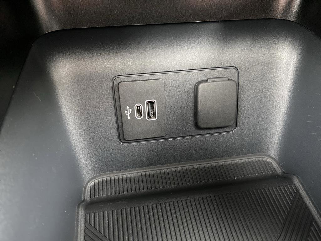 New 2026 Ford Explorer ST-Line w/ ST-Line Street Pack image 29