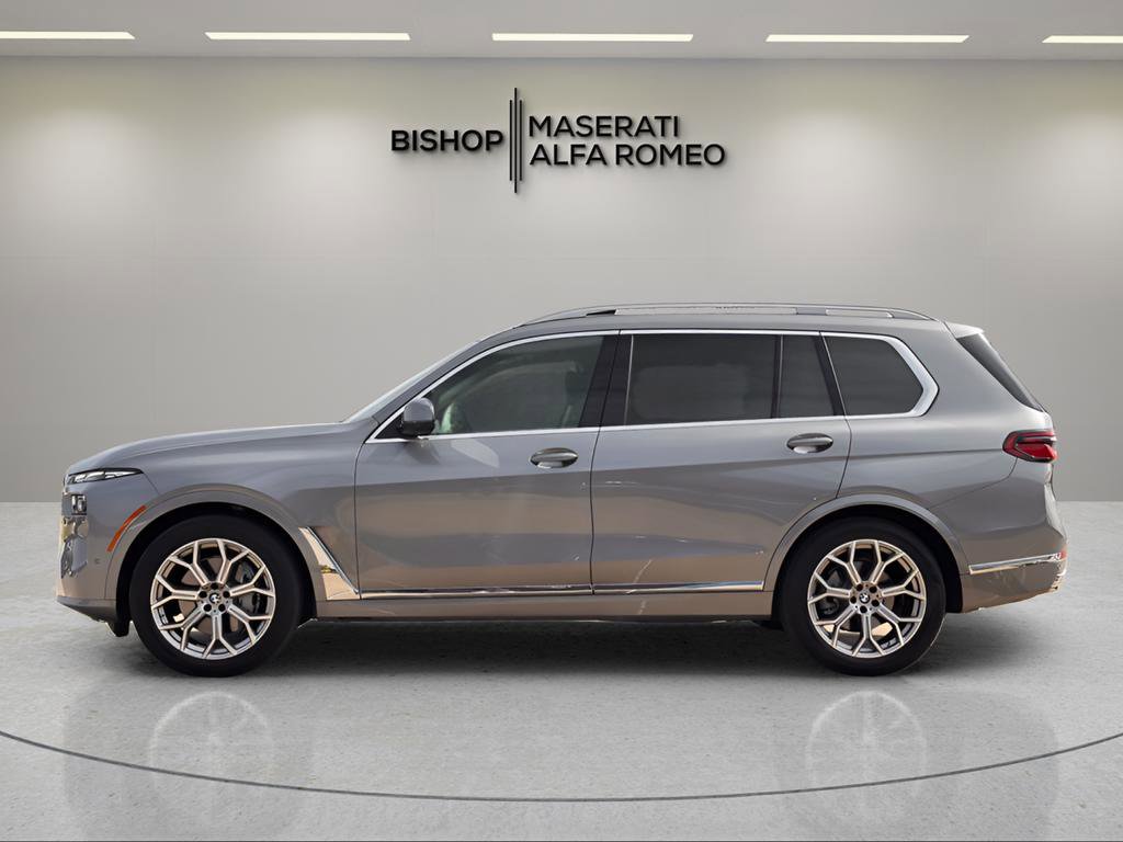 Used 2025 BMW X7 xDrive40i image 5