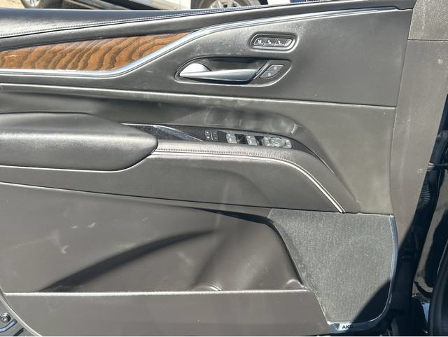 Certified 2023 Cadillac Escalade ESV Sport Platinum w/ LPO, ONYX Package AWD/4WD image 24