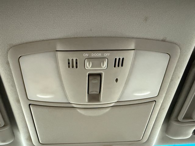 Used 2017 Nissan Armada Platinum w/ Captain Seat Package image 22