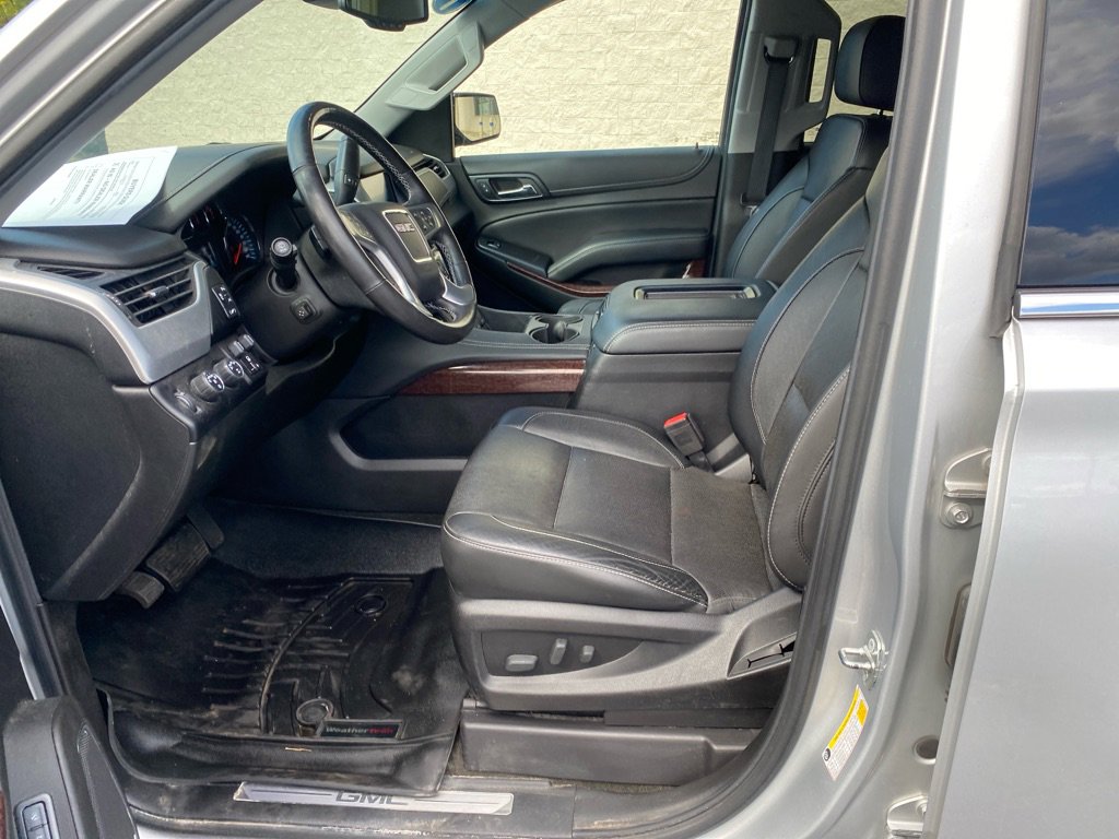 Used 2018 GMC Yukon XL SLT w/ Open Road Package image 10