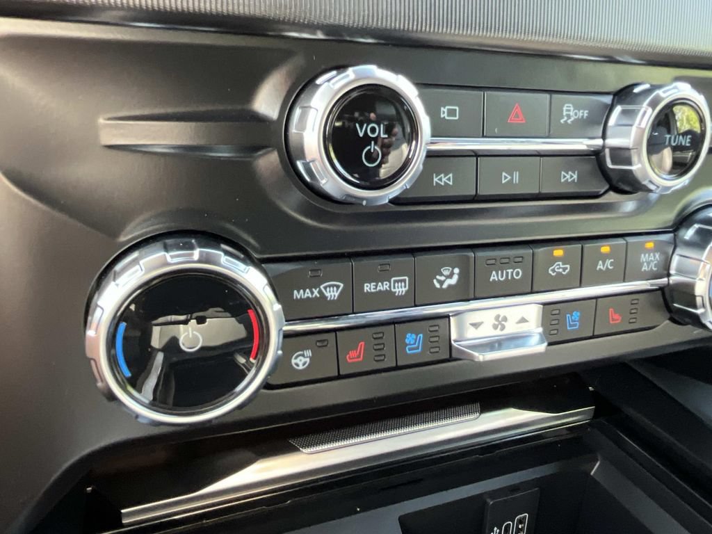 New 2027 Ford F350 Platinum AWD/4WD image 39