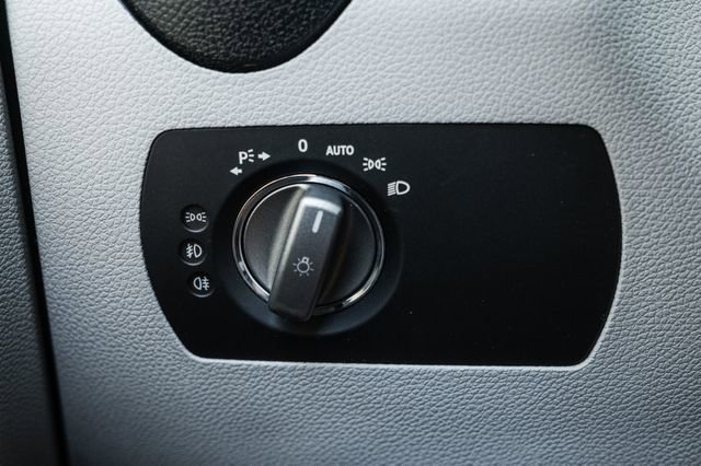 Used 2009 Mercedes-Benz SLK 55 AMG image 65