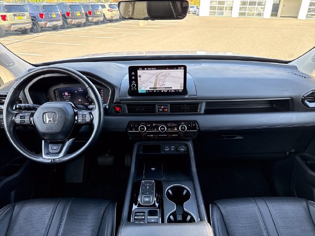 Used 2024 Honda Pilot Elite image 13
