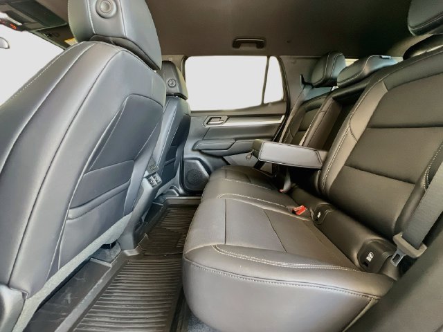 New 2027 GMC Terrain Elevation w/ Elevation Premium Package FWD image 17