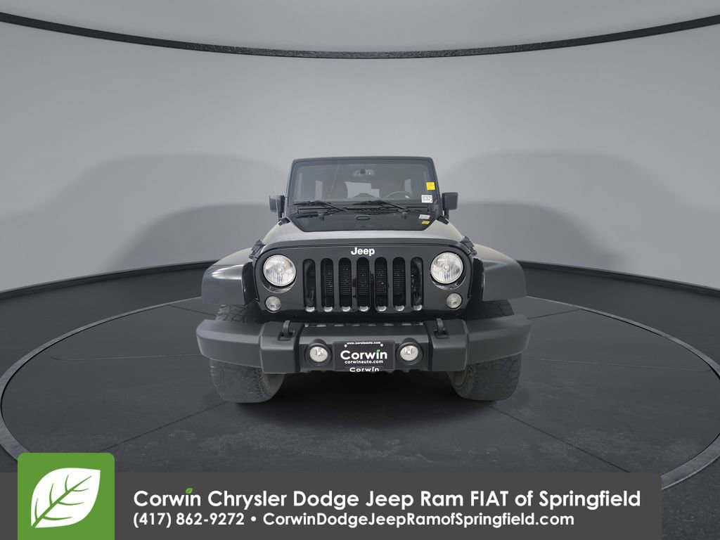 Used 2014 Jeep Wrangler Unlimited Rubicon w/ Connectivity Group image 3
