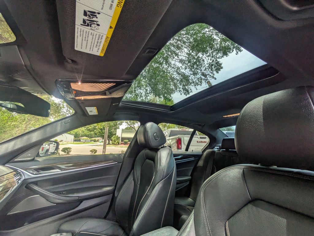 Used 2020 BMW 540i xDrive w/ Premium Package AWD/4WD image 16