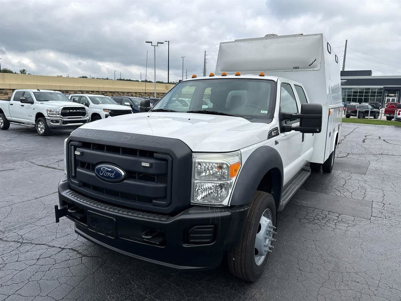 Used 2014 Ford F450 XL w/ Snow Plow Prep Package RWD image 4