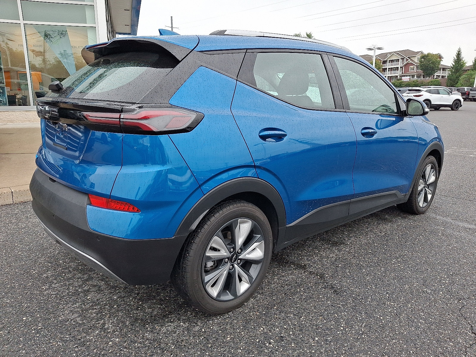 Certified 2023 Chevrolet Bolt EUV LT w/ Convenience Package FWD image 7