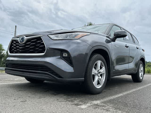 Used 2020 Toyota Highlander LE AWD/4WD image 18