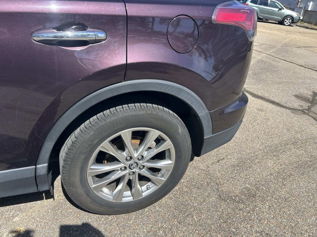 Used 2018 Toyota RAV4 Limited w/ All Weather Liner Package image 14