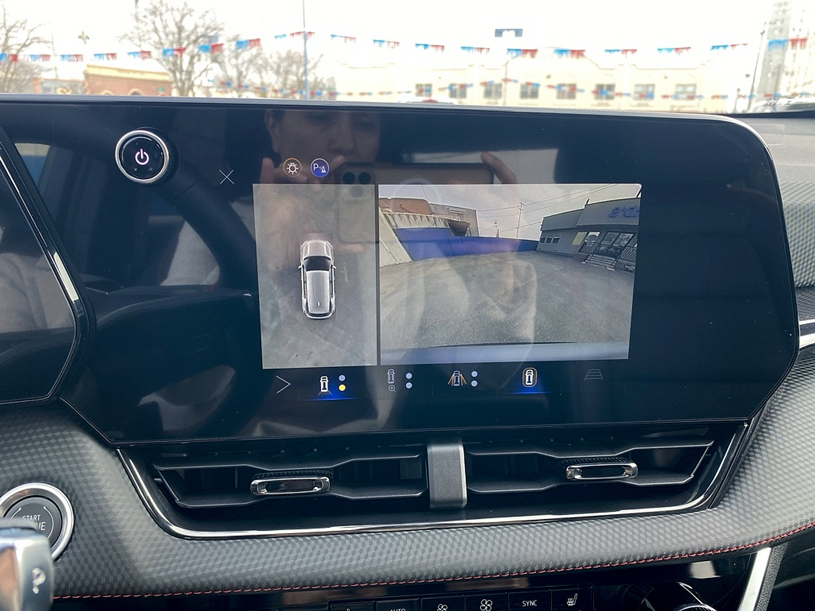 New 2026 Chevrolet Equinox RS w/ Safety and Technology Package FWD image 30