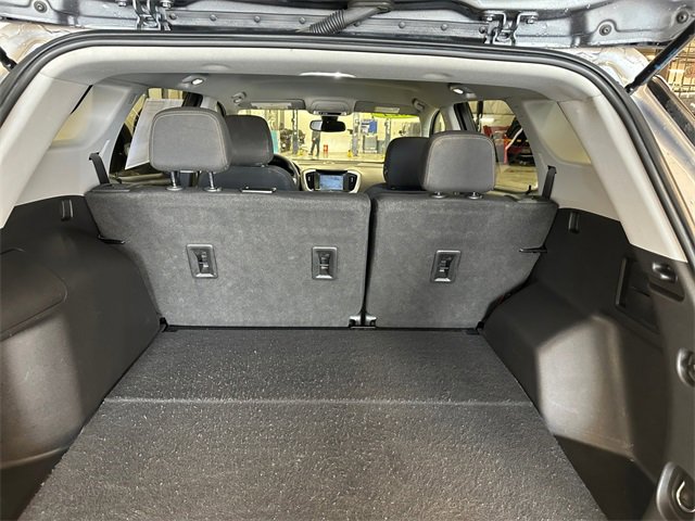 Used 2021 GMC Terrain SLE image 16