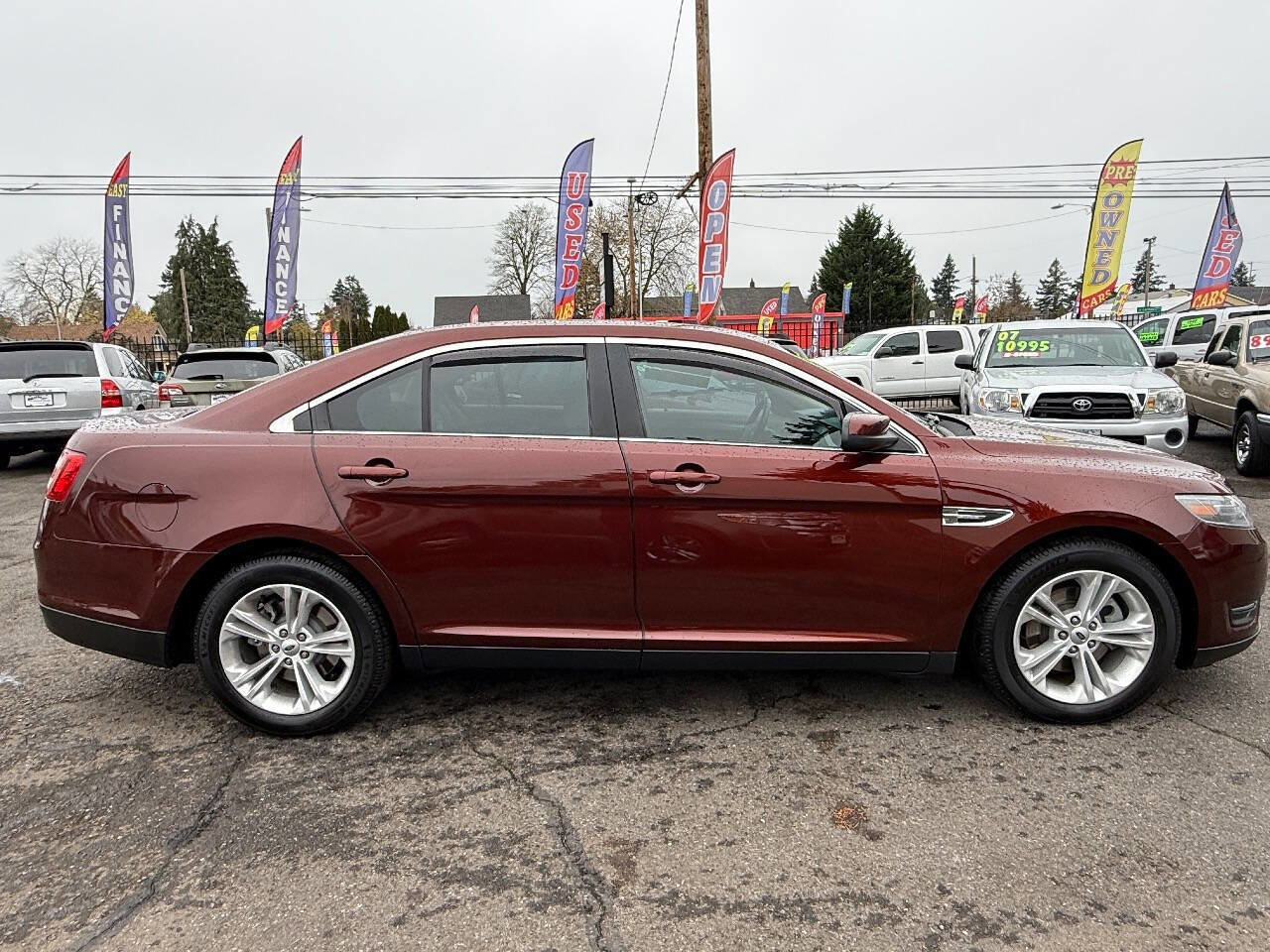 Used 2015 Ford Taurus SEL w/ Equipment Group 201A image 11