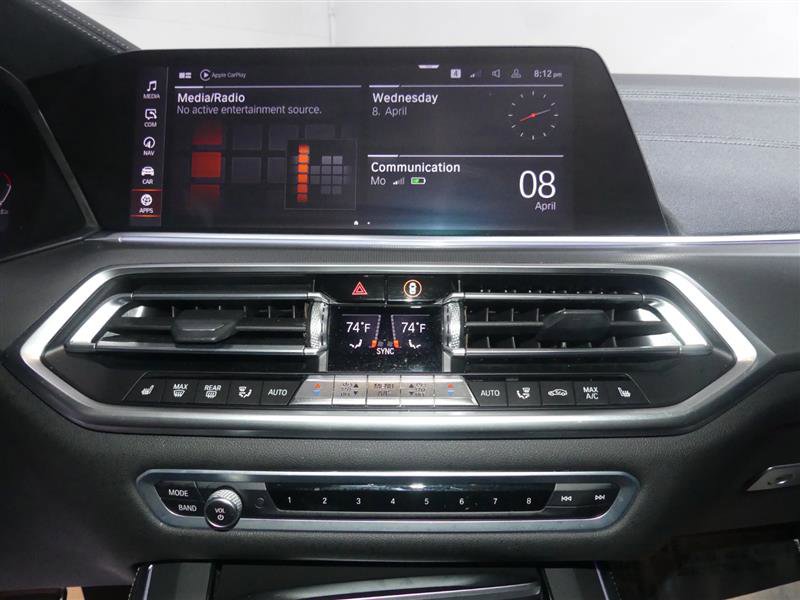 Used 2020 BMW X5 M50i w/ Premium Package image 37