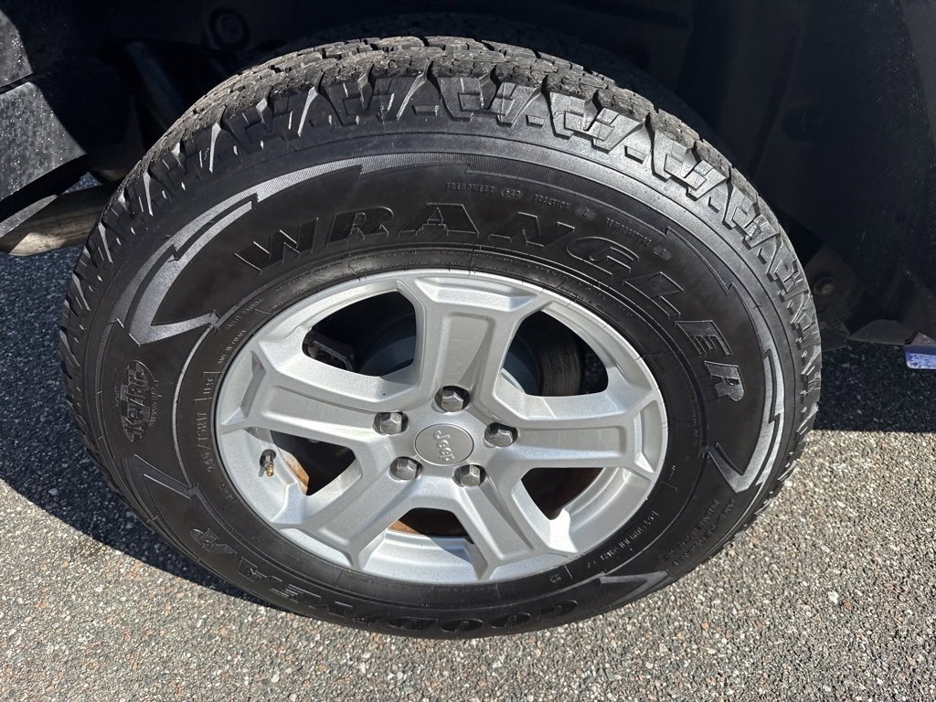 Used 2019 Jeep Wrangler Unlimited Sport S image 24