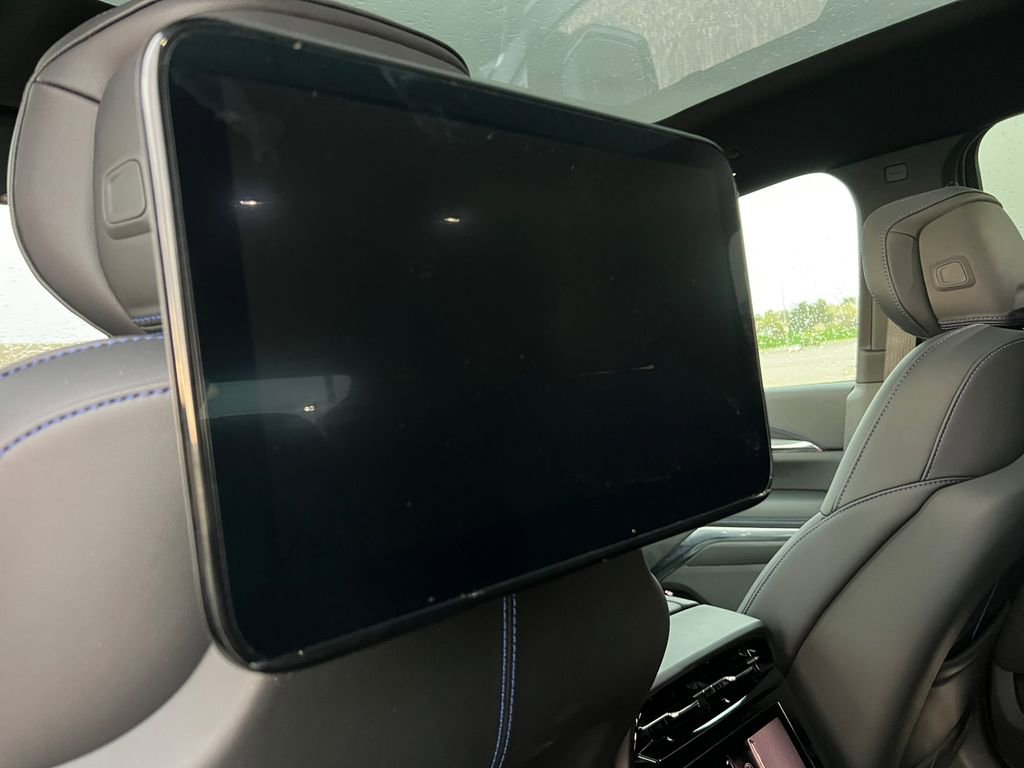 New 2025 Cadillac Escalade IQ Sport 1 AWD/4WD image 6