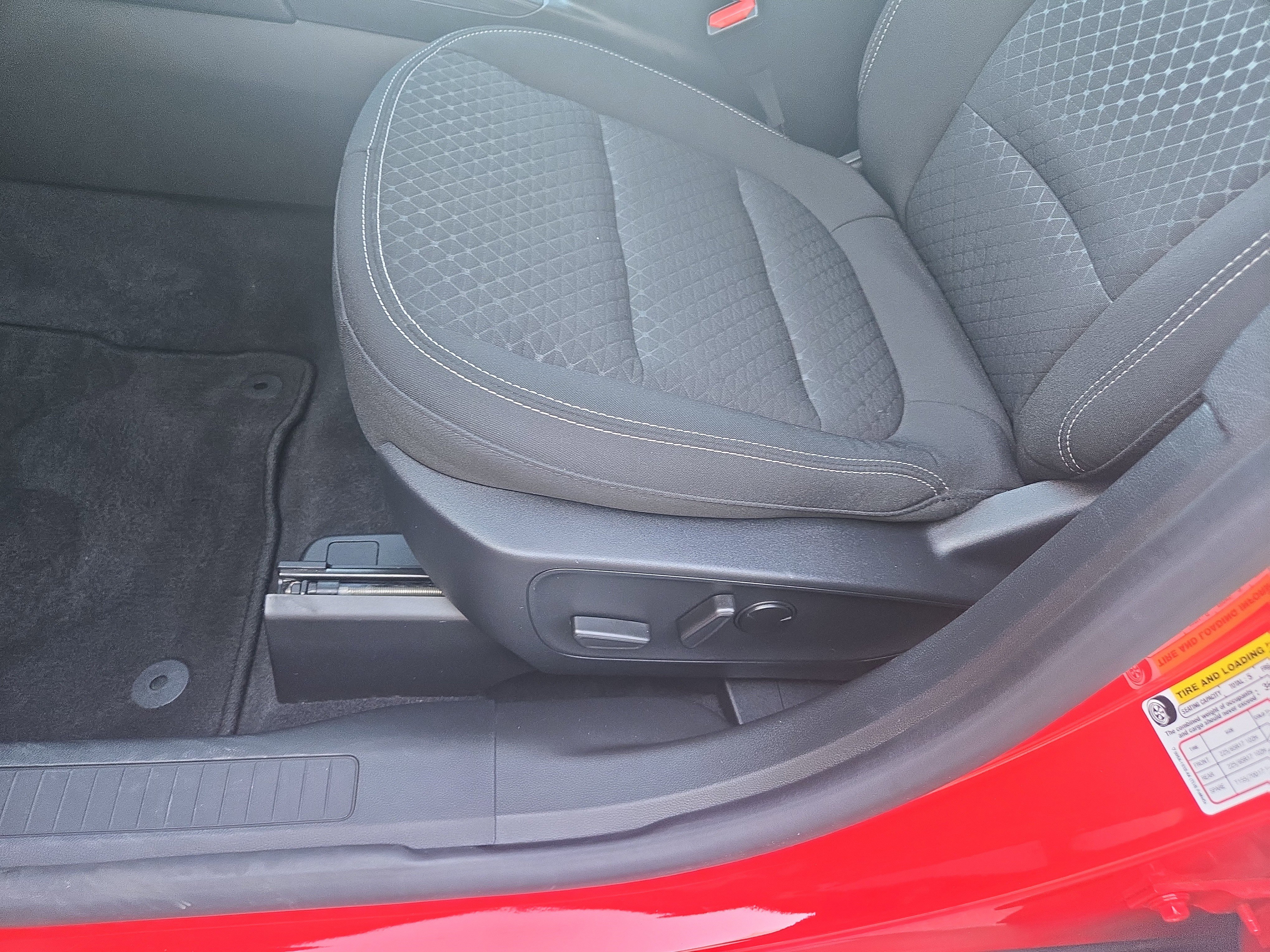 Used 2024 Ford Escape Active image 25