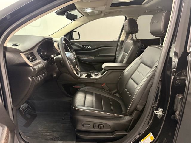 Used 2022 GMC Acadia Denali w/ Black Diamond Edition image 29