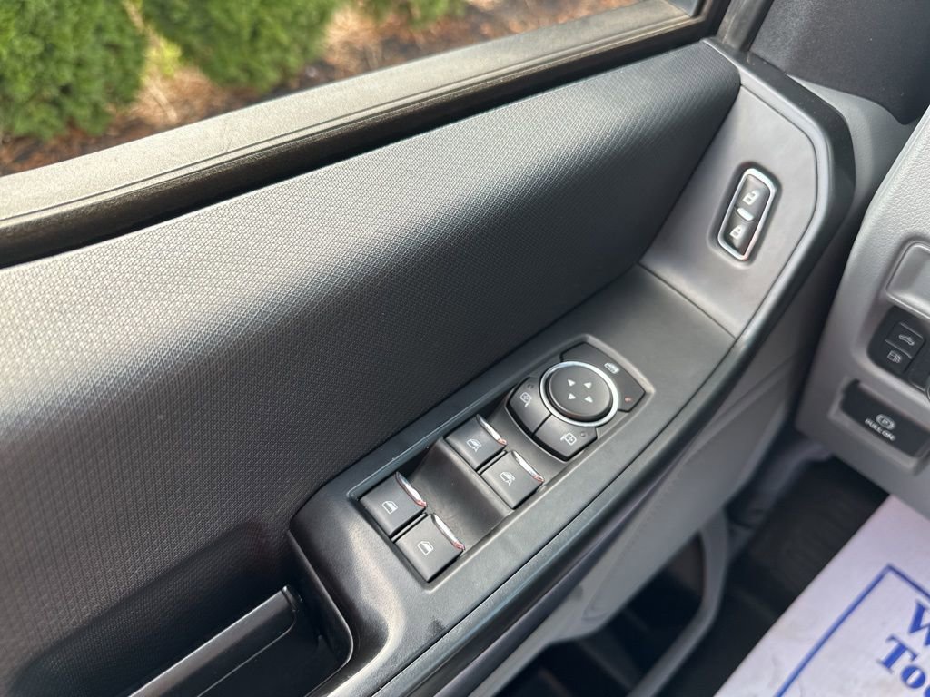 Used 2022 Ford F150 XL w/ Trailer Tow Package image 14