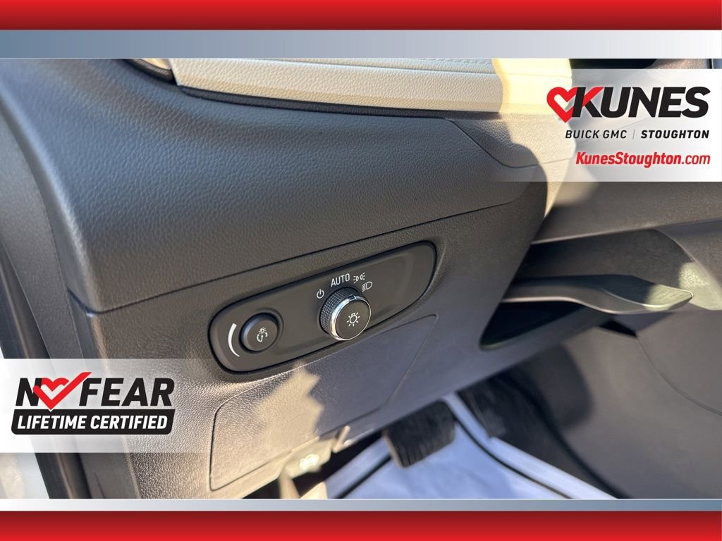 Used 2024 Buick Encore GX Avenir w/ Avenir Convenience Package image 23