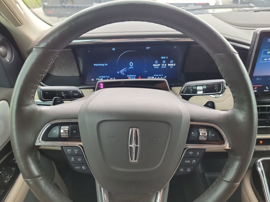Used 2023 Lincoln Navigator L Reserve image 30